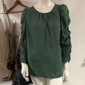 Max Studio  Green  Top